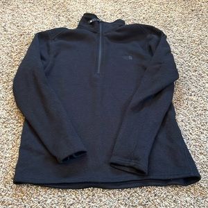 Men’s medium quarter zip north face sweater